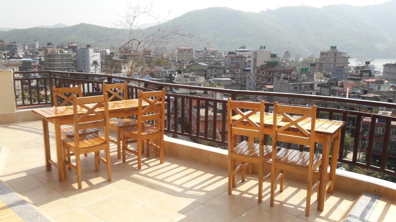 Beli Guest House Pokhara Luaran gambar