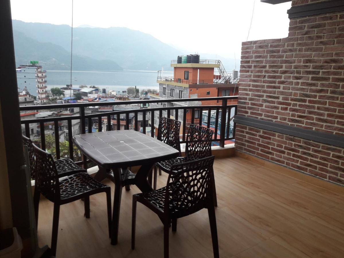 Beli Guest House Pokhara Luaran gambar