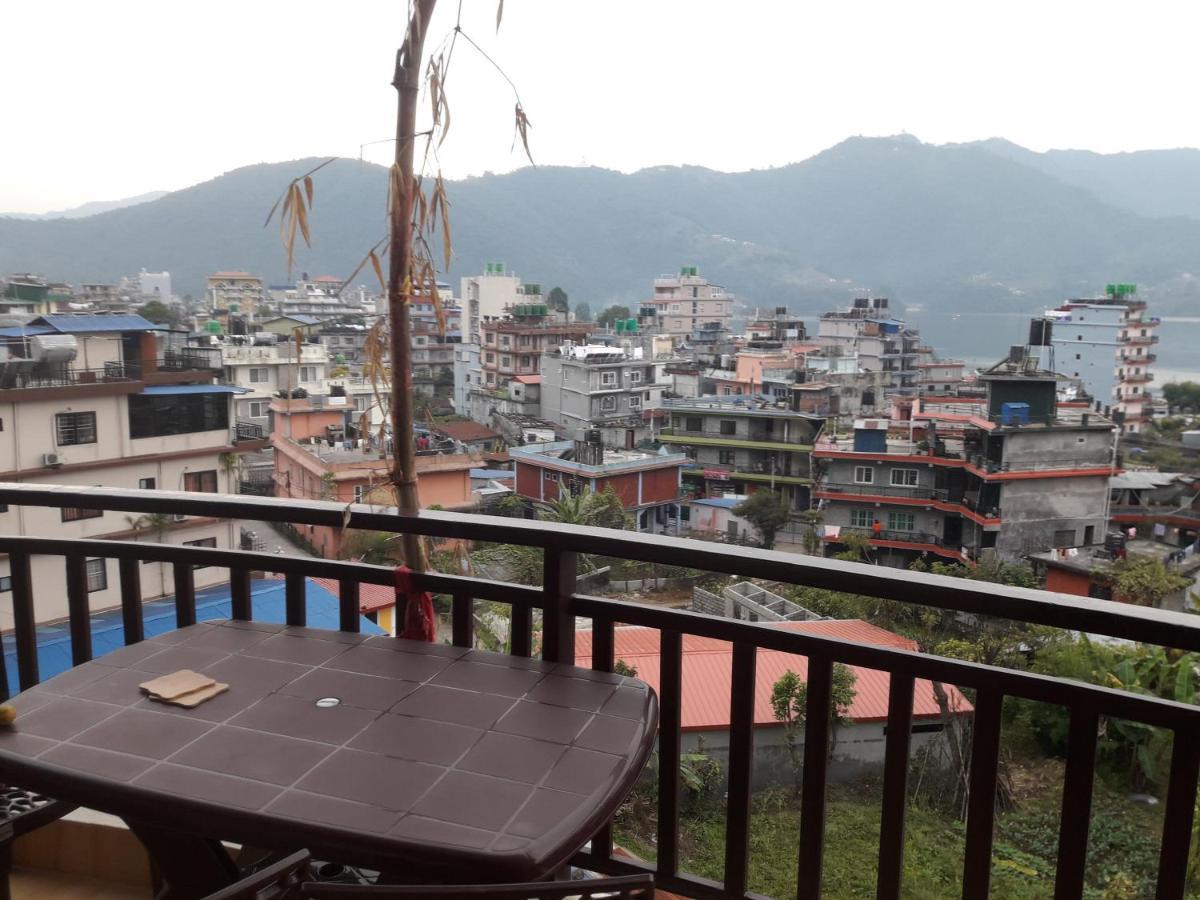 Beli Guest House Pokhara Luaran gambar