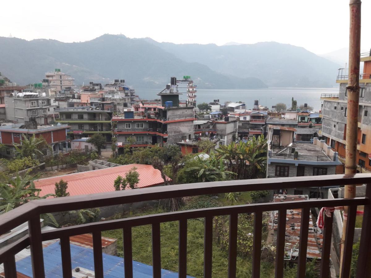Beli Guest House Pokhara Luaran gambar