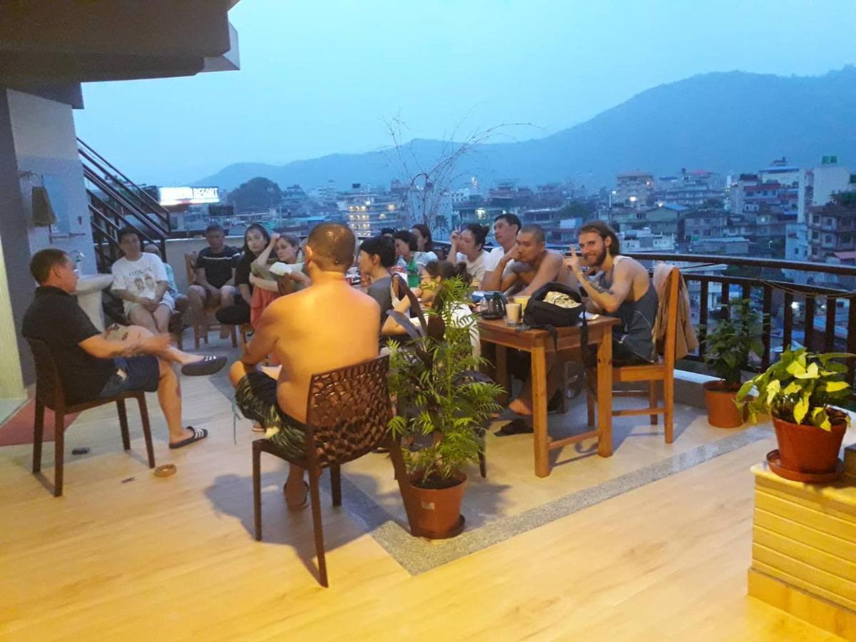 Beli Guest House Pokhara Luaran gambar