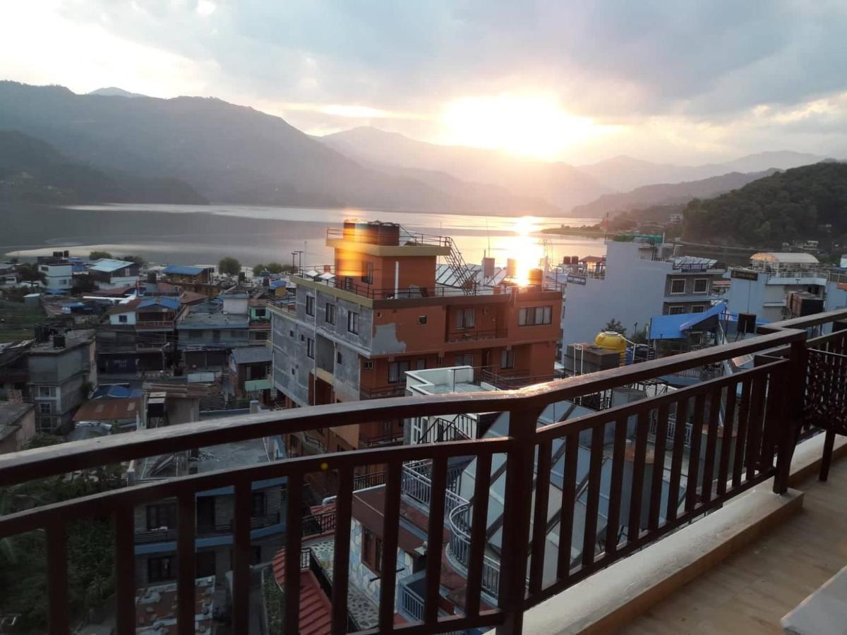 Beli Guest House Pokhara Luaran gambar