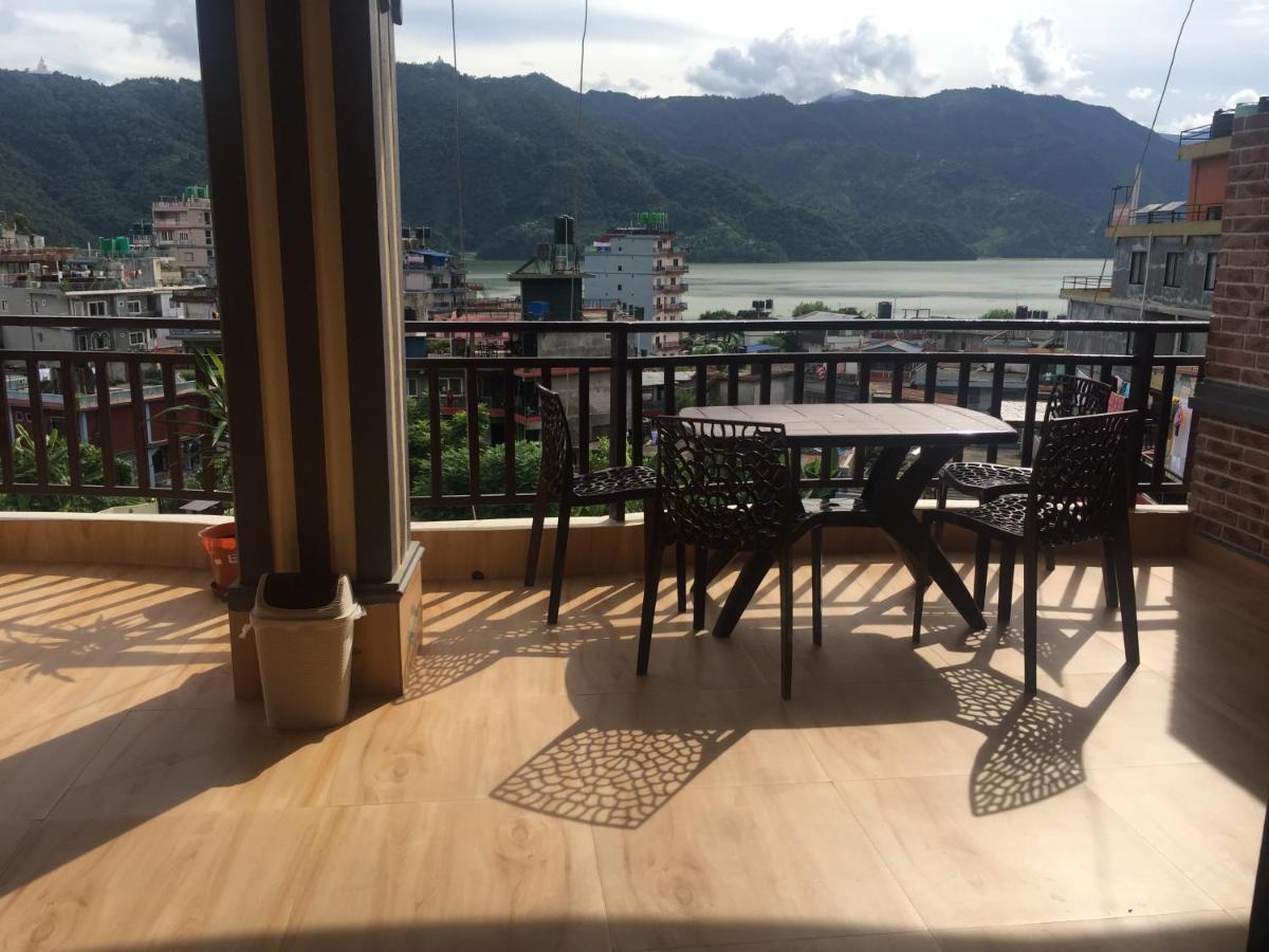 Beli Guest House Pokhara Luaran gambar