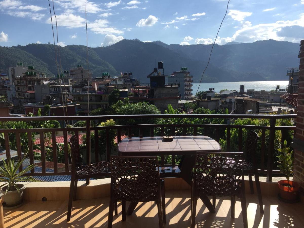 Beli Guest House Pokhara Luaran gambar